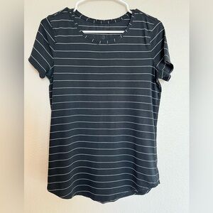 Lululemon Love Crewneck Black with White Stripe Short Sleeve Tshirt Size 4